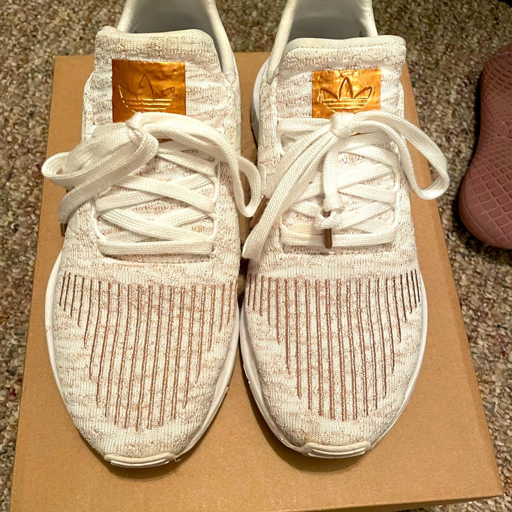 Pre-owned women Adidas